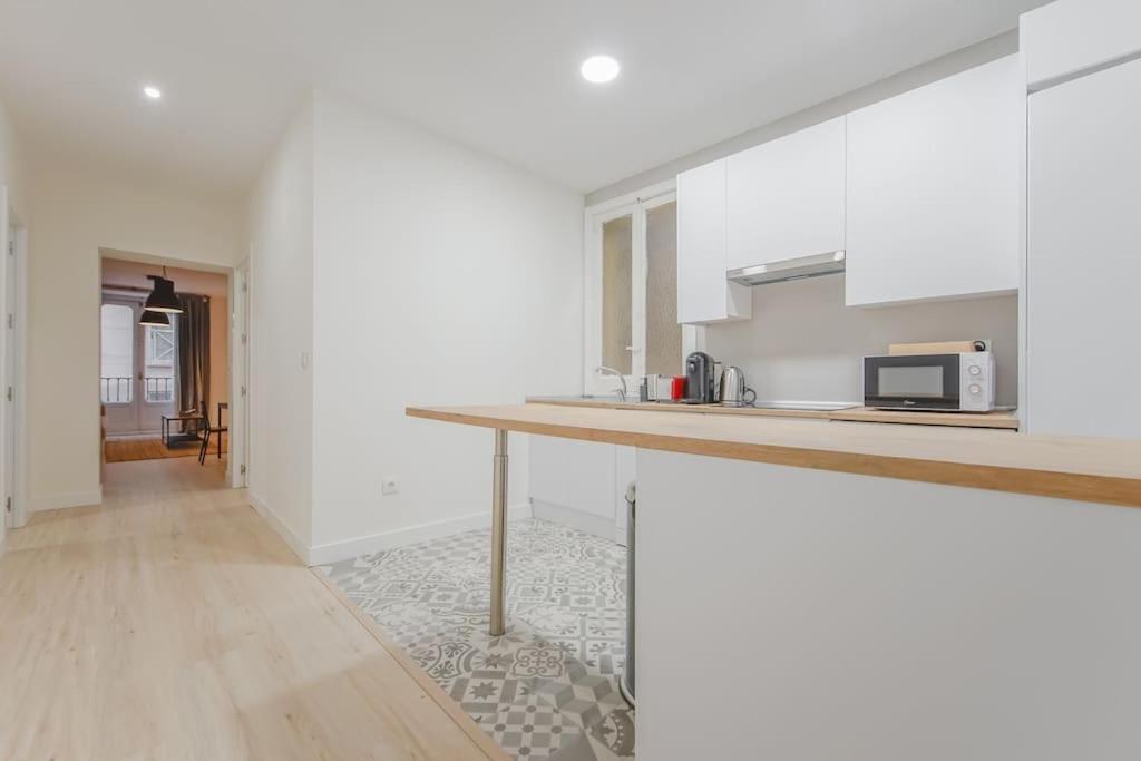 Modern Apt Para 6Px En La Plaza De Tirso De Molina 마드리드 외부 사진
